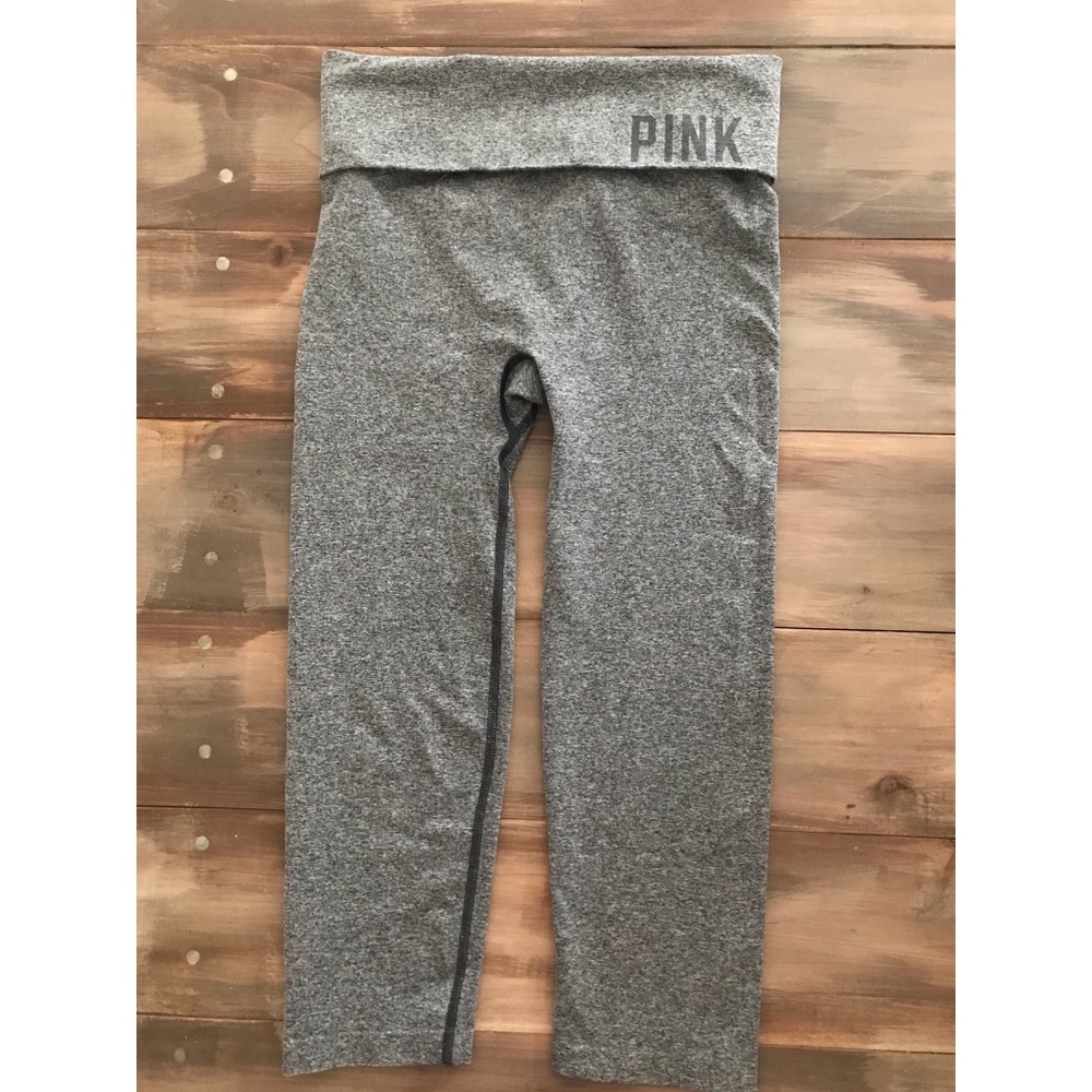 Victoria’s Secret PINK Crop leggings